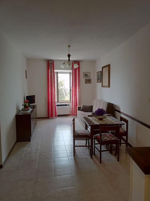 Villa Il Borgo Antico Monte del Lago Exterior foto